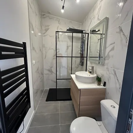 Belle Petite Maison Proche De La Σπίτι διακοπών *